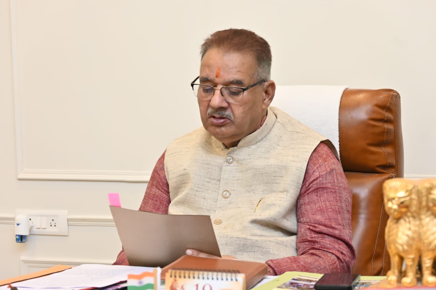 औद्यानिक परिषद द्वारा नवंबर  में आयोजित होंगा तीन दिवसीय मेला  मंत्री  जोशी ने ली अधिकारियों की  बैठक दिए उचित दिशा निर्देश