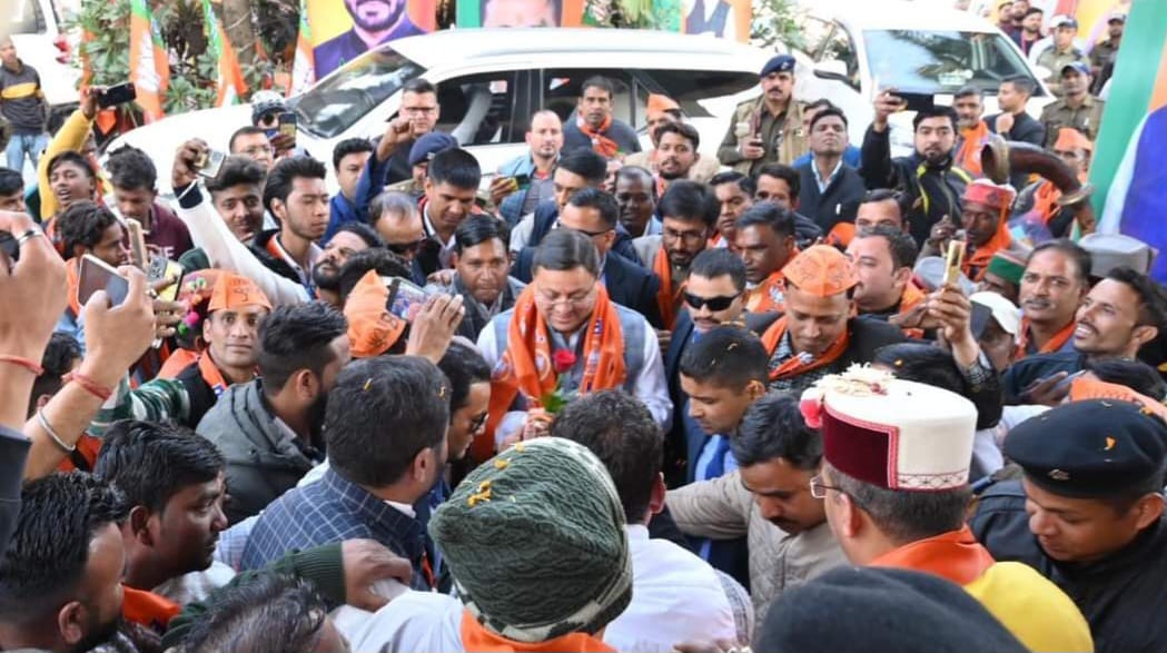 मुख्यमंत्री धामी की सरकार  में  सरकारी भर्ती प्रक्रियाओ ने पकड़ी रफ्तार ,बेरोजगार  युवाओं के लिए  हुई वरदान, स्वरोजगार  के भी खोले द्वार…