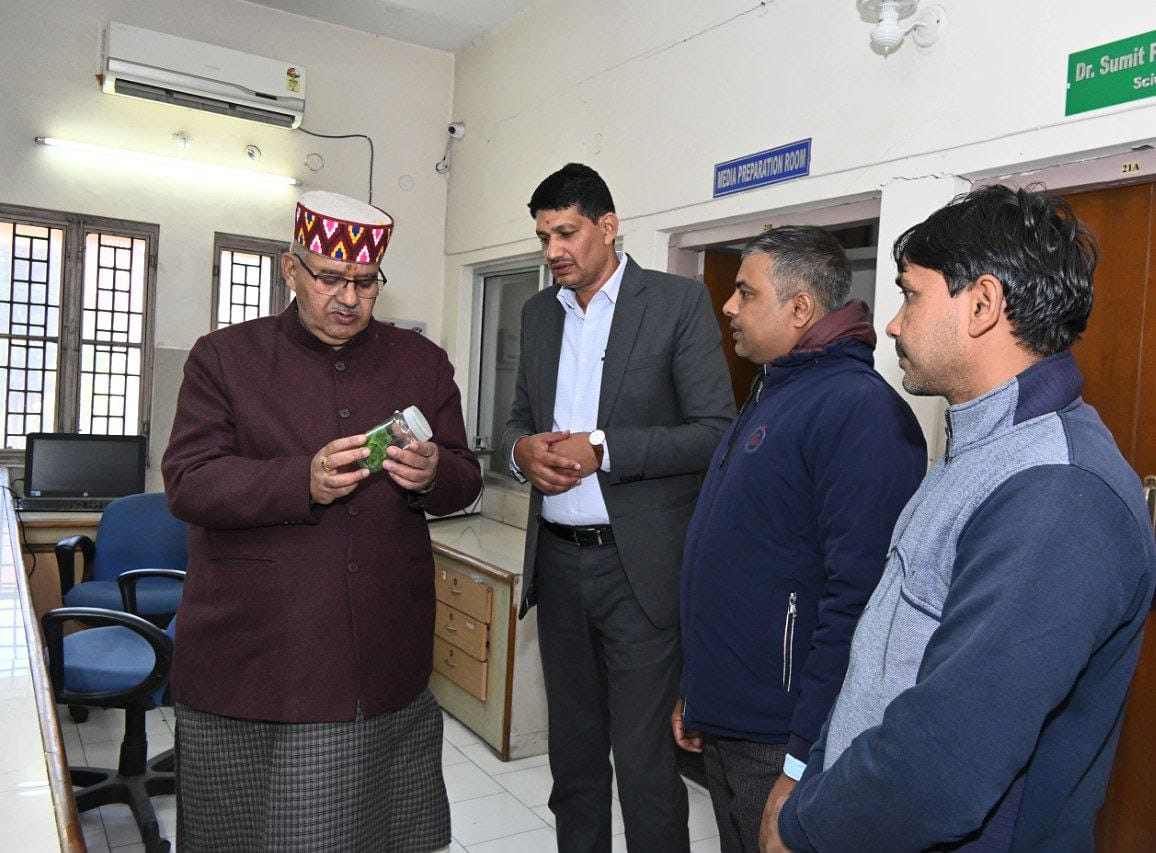 पहाड़ में विलुप्त हो रहे उत्पाद जैसे माल्टा, कीनू इत्यादि फलों शोध तथा विलुप्त होने के कारणों का पता लगाया जाए: जोशी