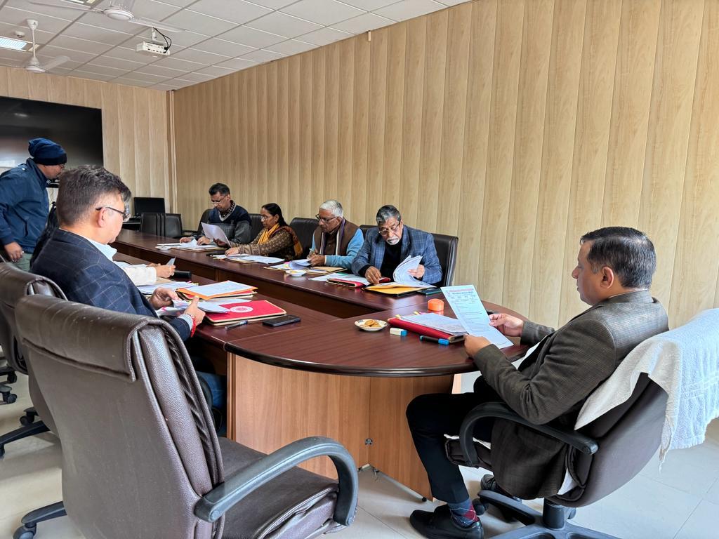 मुख्यमंत्री  धामी के निर्देशों पर  सूचना महानिदेशक  बंशीधर तिवारी की अध्यक्षता में पत्रकार कल्याण कोष समिति की बैठक संपन्न हुई..  लिए गए महत्वपूर्ण  निर्णय