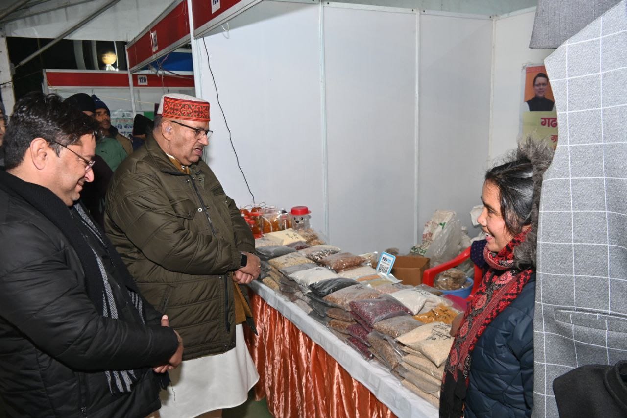 प्रदेश सरकार द्वारा  महिलाओं की आर्थिकी बढ़ाने के लिए निरंतर प्रयासरत है : जोशी