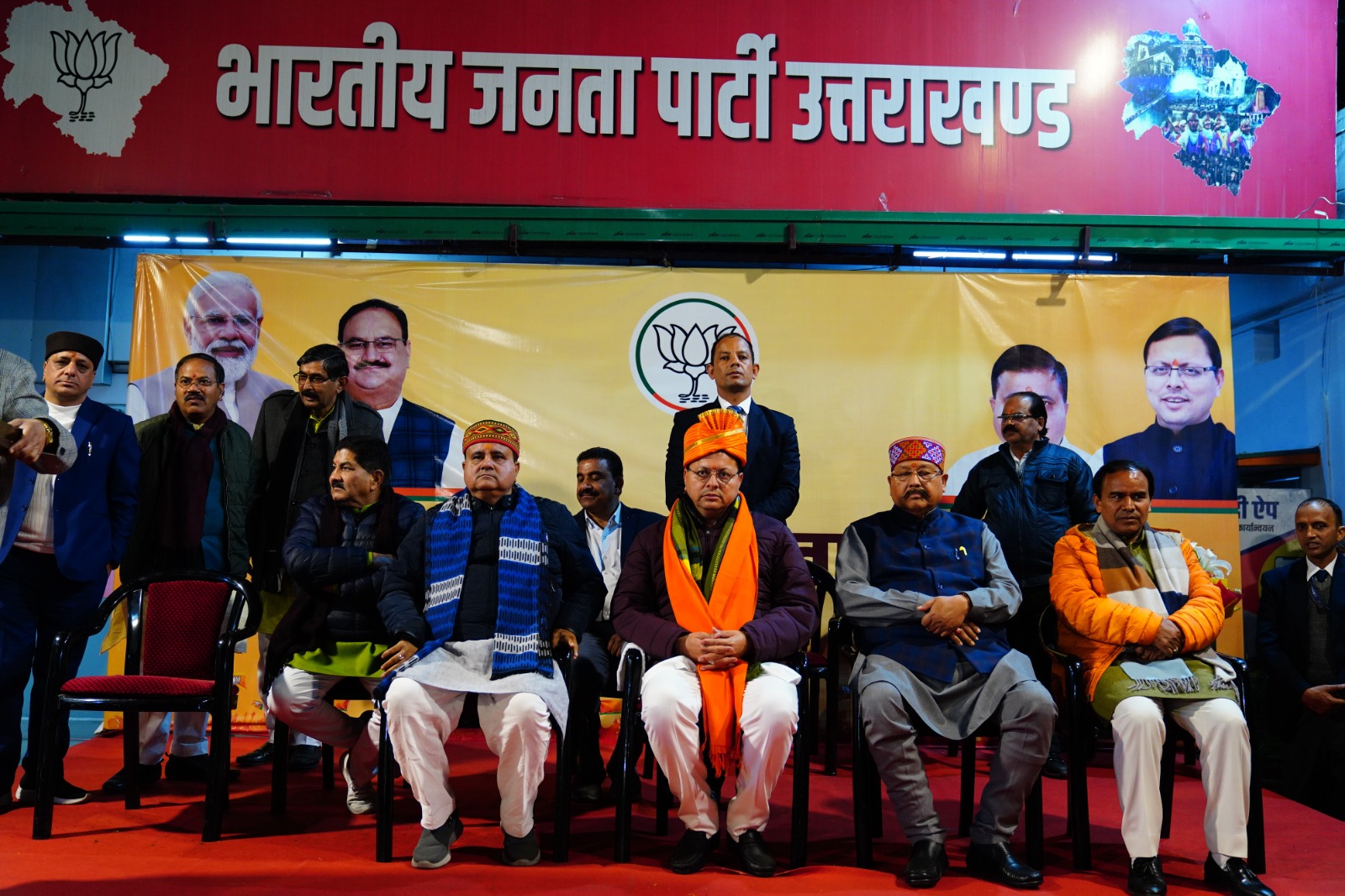 UCC: लिव-इन के दौरान पैदा हुए बच्चों को उस युगल का जायज बच्चा ही माना जाएगा और उस बच्चे को जैविक संतान के समस्त अधिकार प्राप्त होंगे