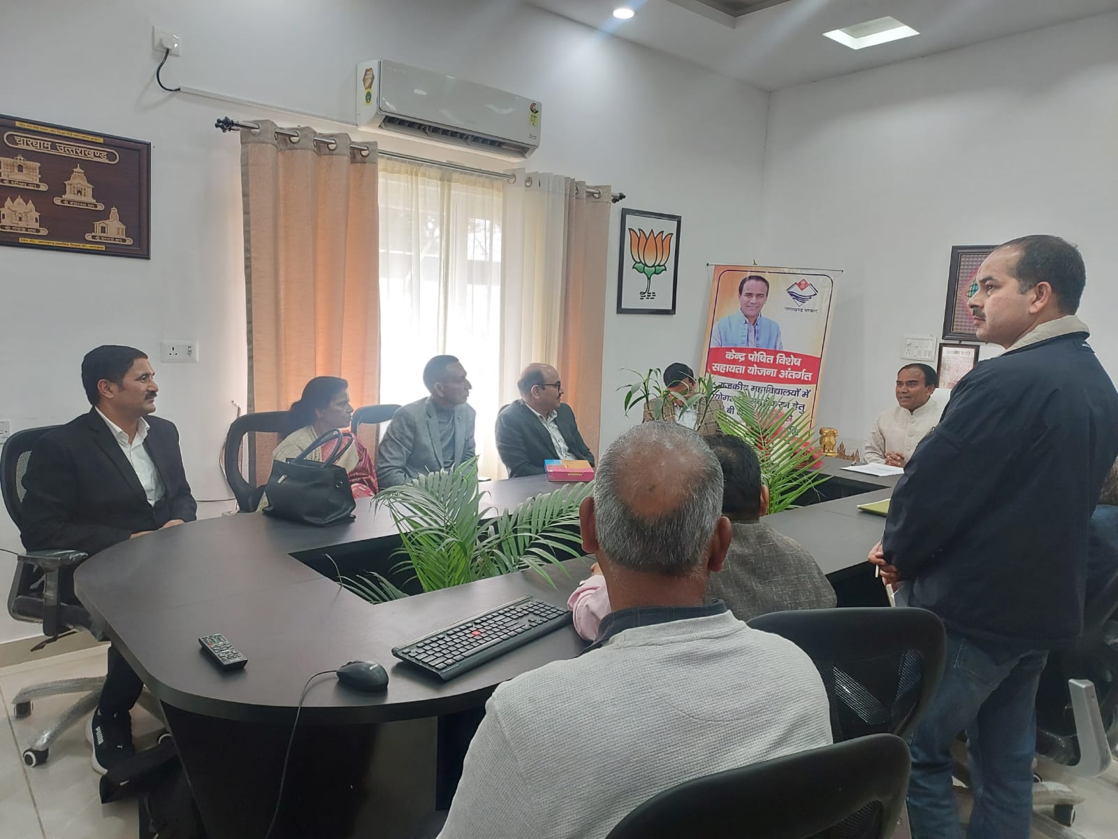 उच्च शिक्षा में प्रयोगशाला उपकरणों हेतु जारी किये 5.30 करोड़ :धन सिंह रावत