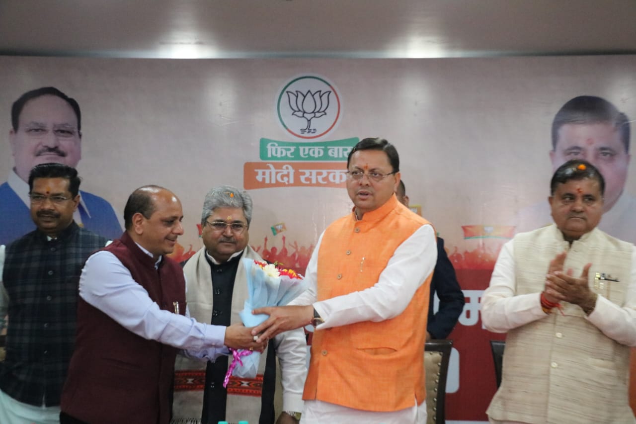 उत्तराखण्ड से पाँचों लोकसभा सीटों को बड़े बहुमत से पाँच कमल के फूल जीताकर प्रधानमंत्री मोदी को भेंट करने हैं:मनवीर चौहान