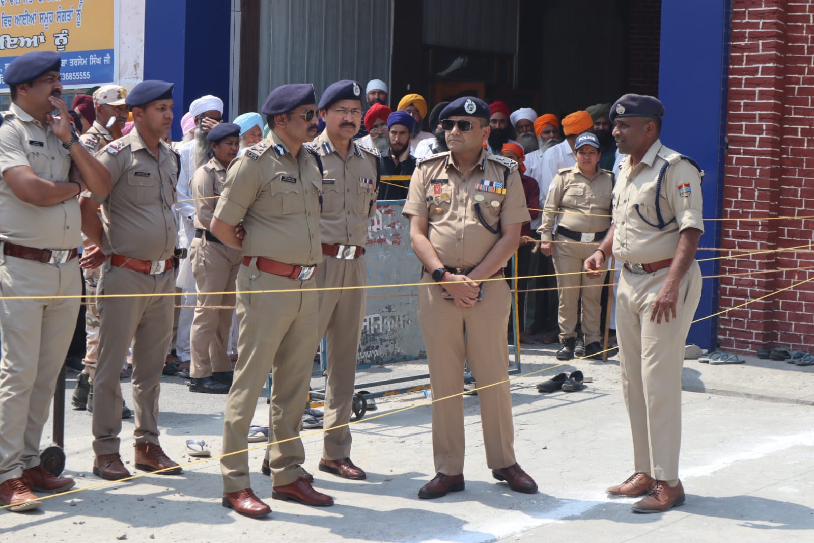 पुलिस महानिदेशक द्वारा नानकमत्ता क्षेत्र में हुए हत्याकांड के घटनास्थल का किया गया स्थलीय निरीक्षण