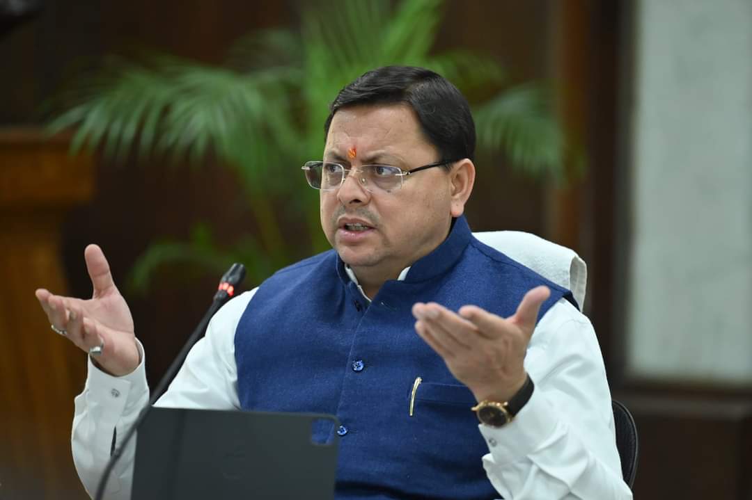 मुख्यमंत्री धामी की सख्ती के बाद जंगलों में आग लगाने वालों पर वन विभाग की सख्त कार्रवाई, मौके से पकड़े गए तीन लोगों पर मुकदमा