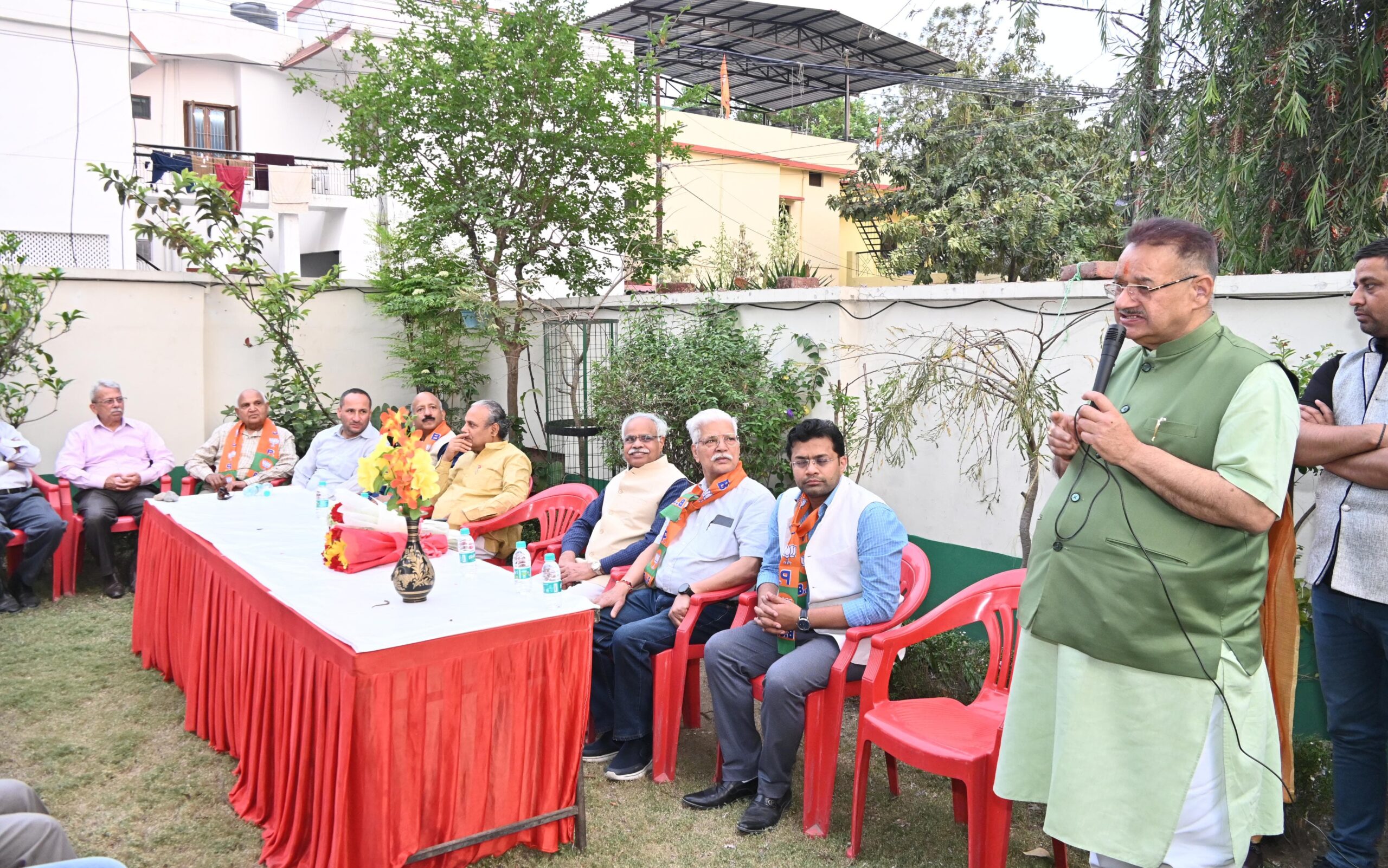 कैबिनेट मंत्री गणेश जोशी ने कहा प्रदेश की जनता का अभूतपूर्व जन समर्थन मिल रहा है