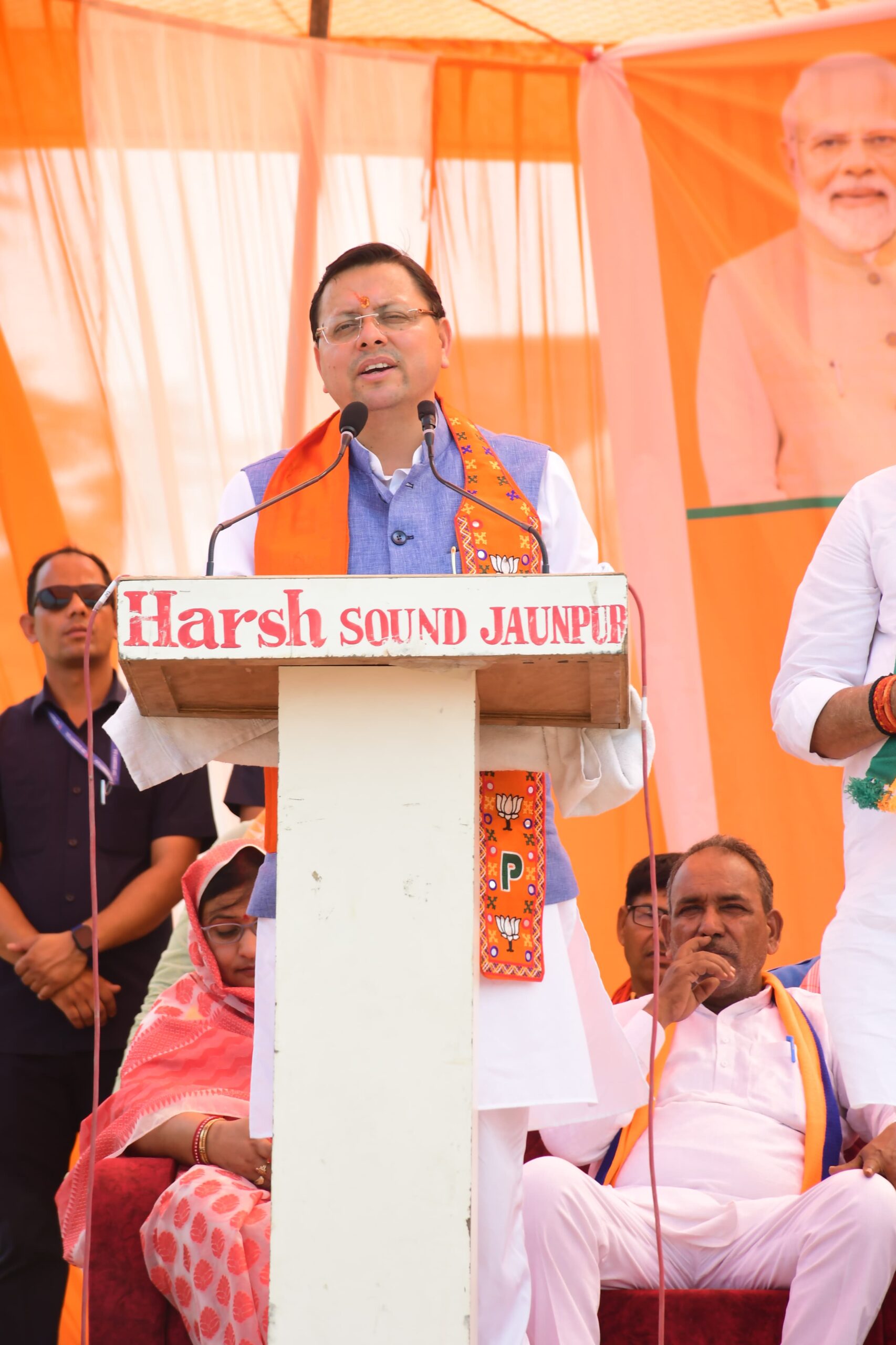 उत्तर प्रदेश में डबल इंजन की सरकार का कार्य ऐतिहासिक, एक समय था जब सपा और बसपा के संरक्षण में माफिया, गुंडों का राज हुआ करता था। आज उत्तर प्रदेश, उत्तम प्रदेश की ओर बढ़ गया है