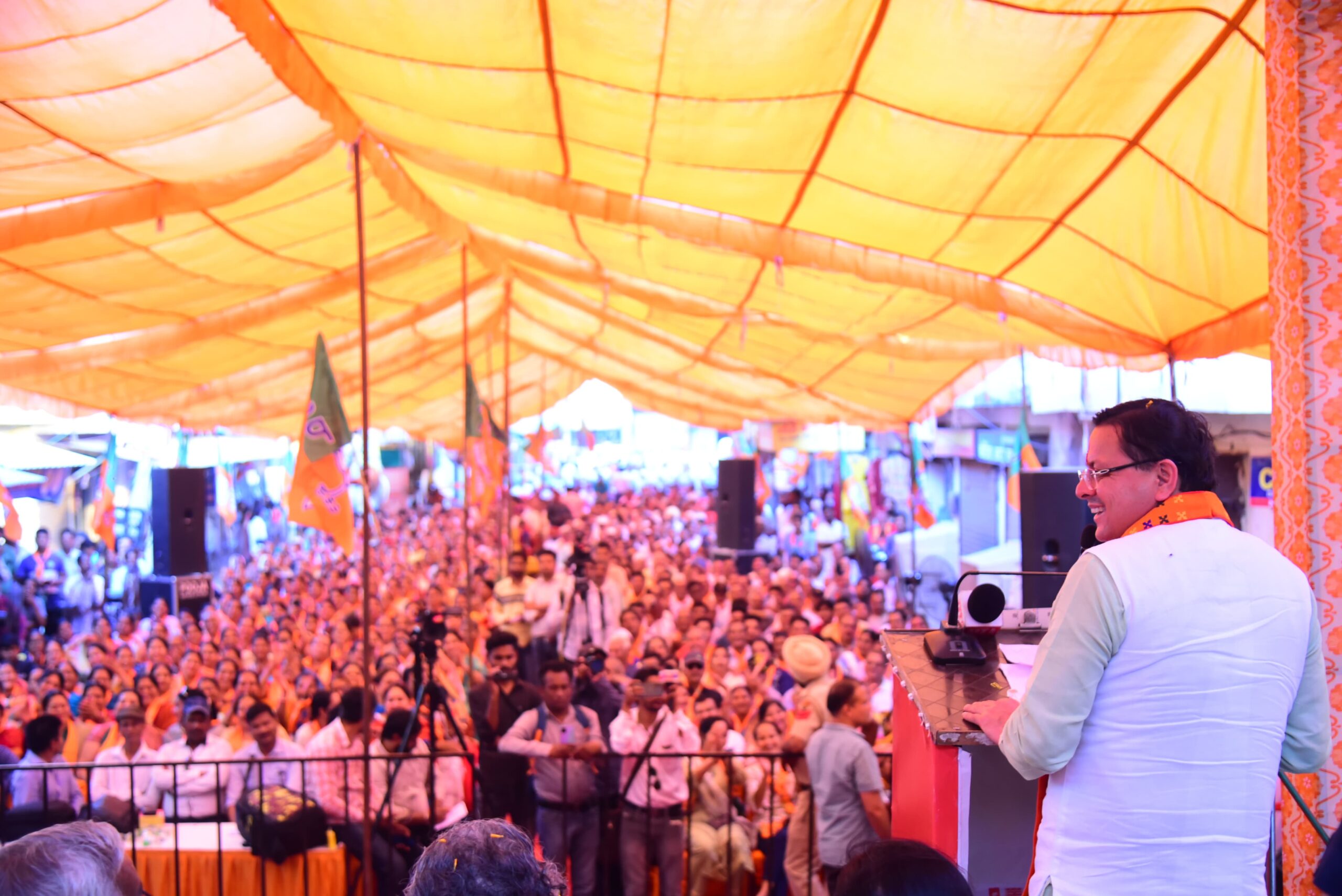 मुख्यमंत्री ने संसदीय क्षेत्र अम्बाला (हरियाणा) से भाजपा प्रत्याशी बन्तो कटारिया के पक्ष में आयोजित जनसभा को किया संबोधित