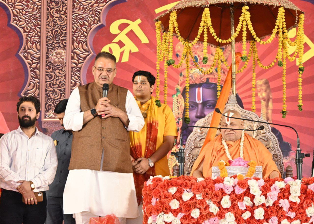 हरिद्वार में आयोजित श्रीराम कथा में मंत्री जोशी ने किया प्रतिभाग