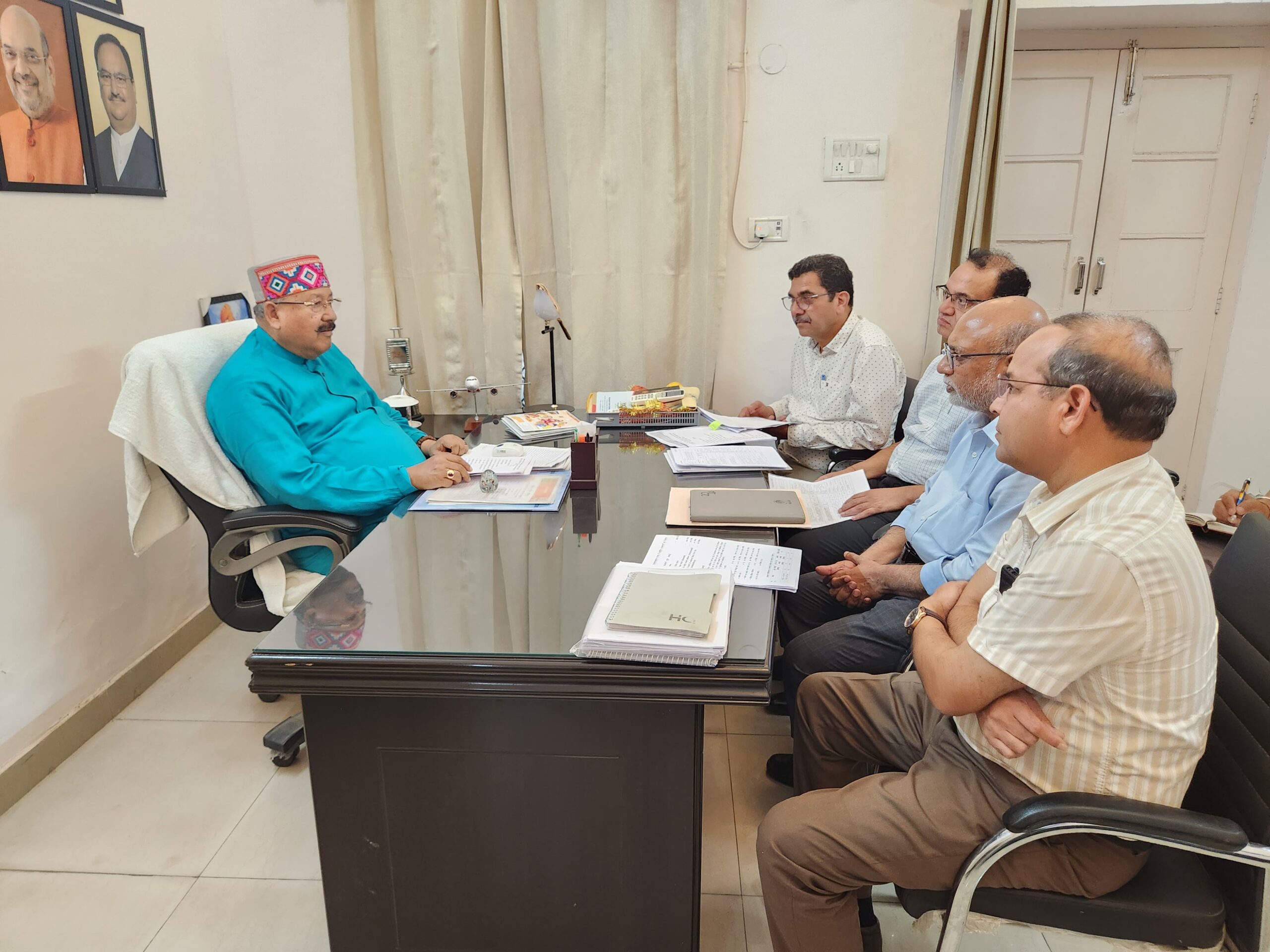 महाराज ने यमुनोत्री मार्ग में ओजरी टनल के निर्माण हेतु कार्यवाही किए जाने हेतु भी निर्देशित किया। ताकि यमुनोत्री धाम की यात्रा सुगम हो सके   