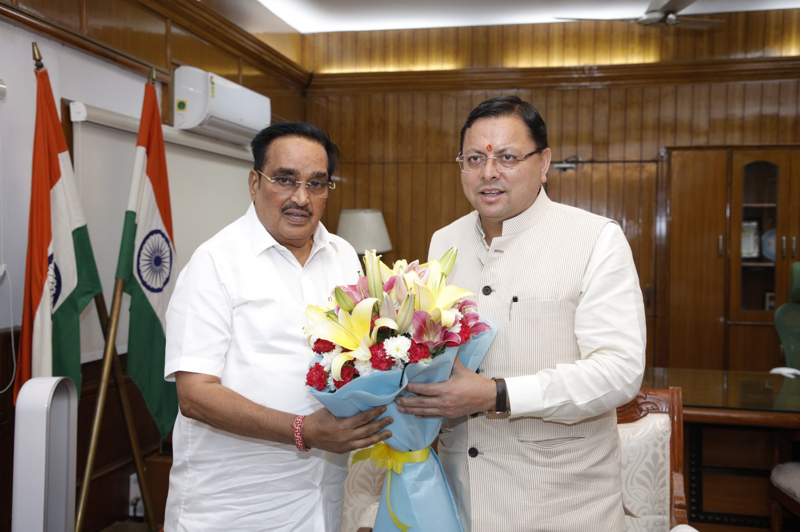 जमरानी बांध बहुउद्देश्यीय परियोजना को प्रधानमंत्री कृषि सिंचाई योजना-त्वरित सिंचाई लाभ कार्यक्रम के अंतर्गत वित्त पोषण की स्वीकृति का भी किया अनुरोध