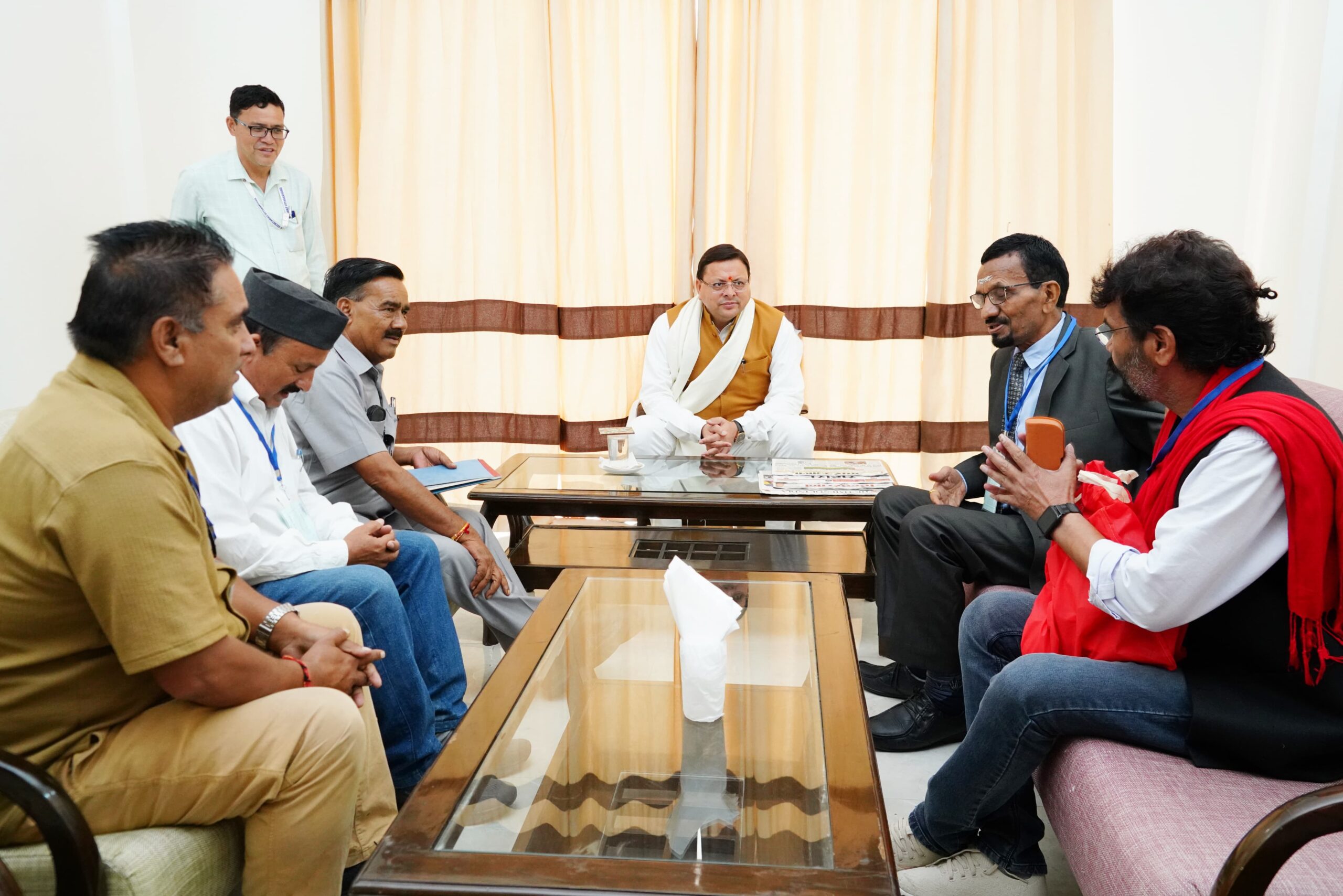 गैरसैंण (भराड़ीसैंण) में बनेगा पत्रकारों के लिए रेस्टहाउस, मुख्यमंत्री ने की घोषणा