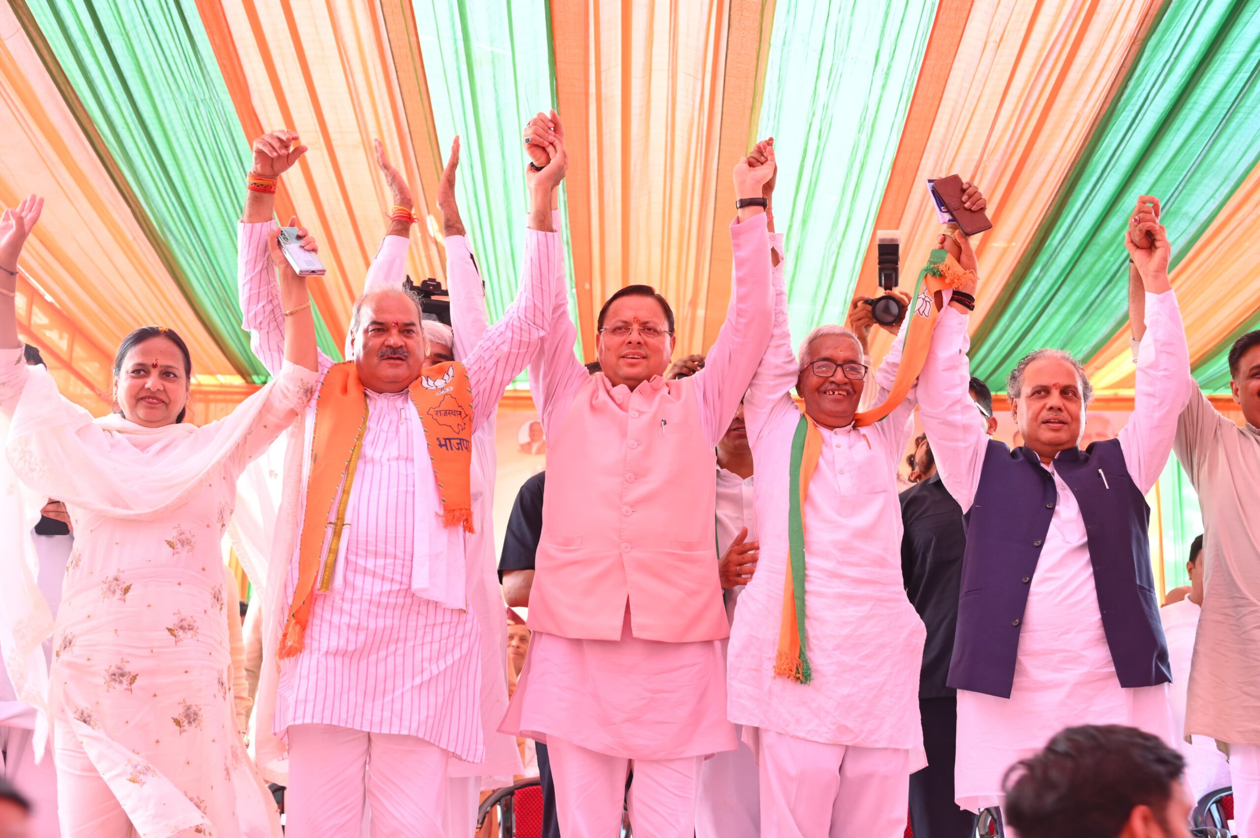 धामी ने जनता से आगामी 5 अक्टूबर को अधिक से अधिक भाजपा के पक्ष में मतदान करने और करवाने का आग्रह किया
