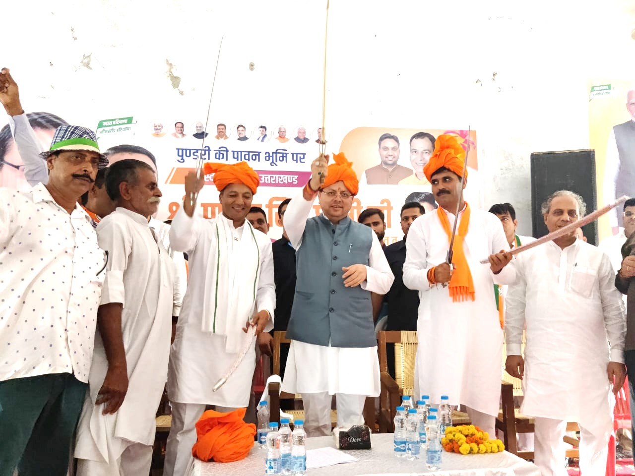 हरियाणा में रेलवे के बजट को 300 करोड़ से बढ़ाकर 3000 करोड रुपए तक बढ़ाया गया है