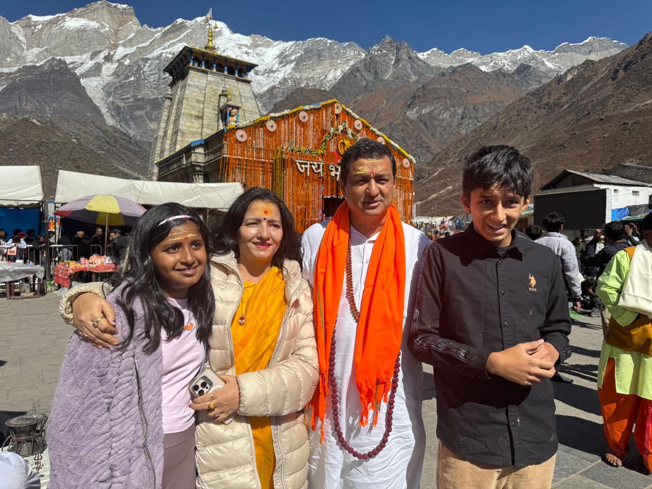 गढ़वाल लोकसभा सांसद अनिल बलूनी सपरिवार आज पूर्वाह्न केदारनाथ धाम दर्शन को पहुंचे      