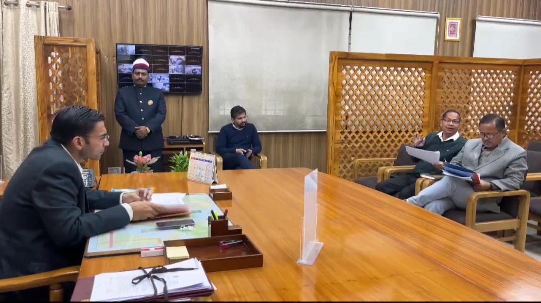 जिलाधिकारी ने निर्देशित किया बाजार एवं भीड़-भाड़ वाले क्षेत्रों में महिलाओं की सुविधा हेतु पिंक टायलेट निर्माण किये जाने अति आवश्यक है,   