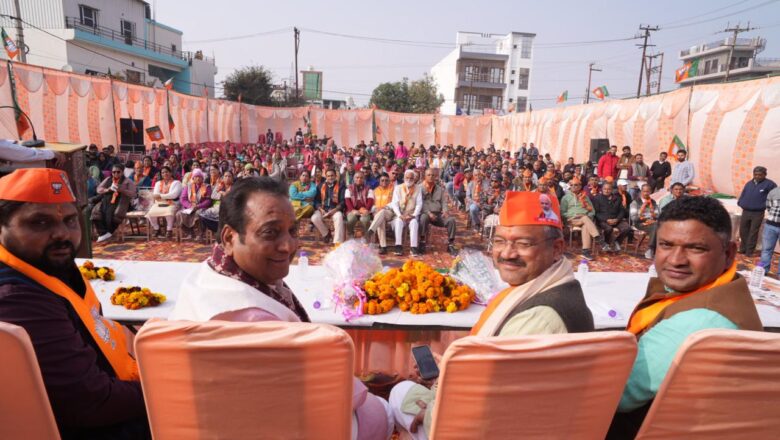 विनोद चमोली ने किया सौरभ थपलियाल के लिए जनसभाओं को संबोधित   