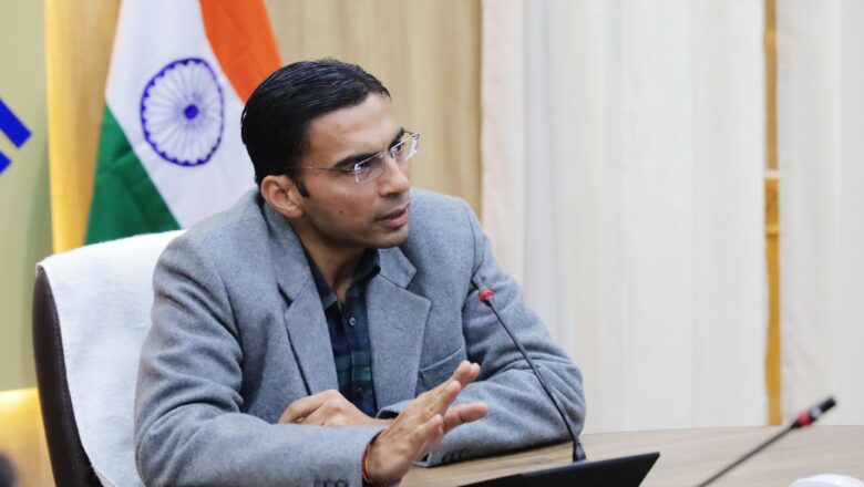 रोड़ कटिंग कार्यों की मॉनिटिरिंग हेतु डीएम ने गठित की क्यूआरटी 
