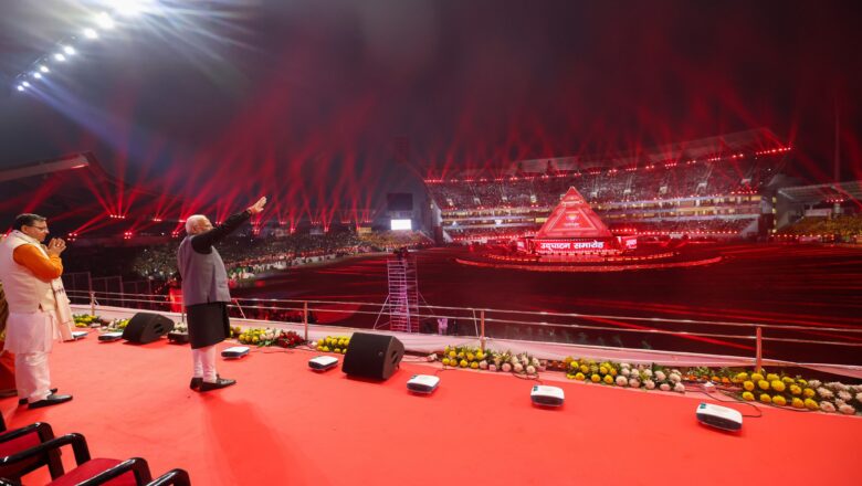 मुख्यमंत्री धामी ने प्रधानमंत्री से भेंट कर उन्हें शीतकालीन यात्रा पर आने के लिए आमंत्रित भी किया था। यात्रा की ब्रांडिंग कर प्रधानमंत्री राज्य सरकार के प्रयासों को भी गति दे गए   