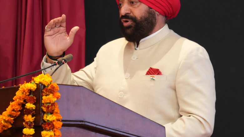 राज्यपाल ने उन सभी व्यक्तियों और संगठनों का धन्यवाद किया जिन्होंने विपरीत परिस्थितियों में भी अपना कर्तव्य निभाया और लोगों की रक्षा के लिए दिन-रात कार्य किया      