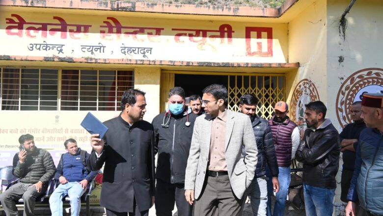 डीएम ने प्लान किया क्षेत्र भ्रमण, जनसुनवाई एवं जन गतिविधियों का बस्ता
