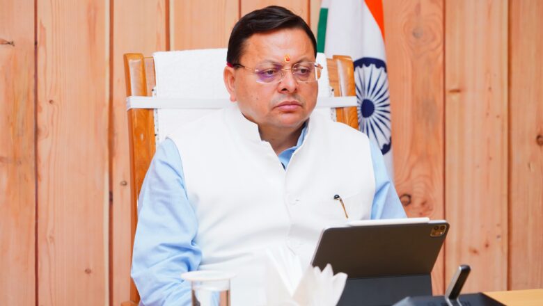 मुख्यमंत्री ने कहा कि अतंरराष्ट्रीय योग दिवस के लिए सभी जिलों में व्यापक जागरूकता अभियान चलाया जाए।    