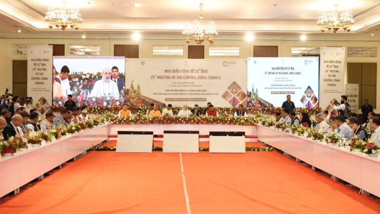 मुख्यमंत्री ने कहा कि लगभग 80 प्रतिशत पर्वतीय भू-भाग वाले उत्तराखण्ड राज्य का 71 प्रतिशत क्षेत्र वनों से आच्छादित है   