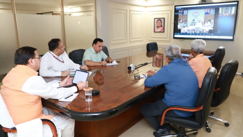मुख्यमंत्री ने पूर्व वर्षों की व्यवस्थाओं की समीक्षा कर कानून व्यवस्था की दृष्टि से उत्पन्न हुई चुनौतियों का विश्लेषण कर सुधारात्मक कदम सुनिश्चित करने को कहा, ताकि इस वर्ष किसी भी प्रकार की पुनरावृत्ति न हो   