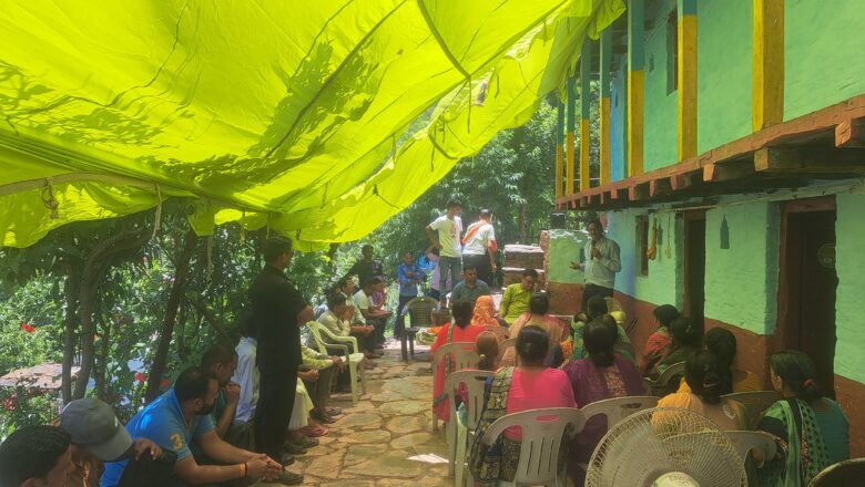 आजकल हमारे नौजवान भाइयों को बेरोजगारी का सामना करना पड रहा है। इसके लिए हमारा प्रयास रहेगा कि हमारे गांव के छोटे-छोटे उद्योग लागये जाए:राणा
