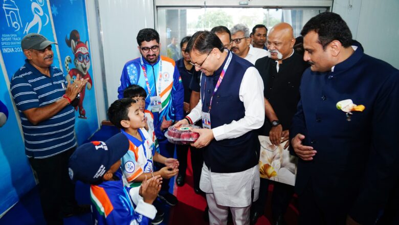 मुख्यमंत्री ने कहा कि इसी वर्ष हमारे राज्य में आयोजित हुए 38वें राष्ट्रीय खेलों के भव्य एवं सफल आयोजन ने उत्तराखंड को “देवभूमि” के साथ ही “खेलभूमि” के रूप में भी स्थापित करने का मार्ग प्रशस्त किया है।