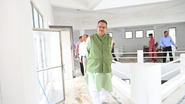 मंत्री गणेश जोशी ने कहा कि सैनिक विश्राम गृह सैनिकों और उनके परिजनों के लिए एक महत्वपूर्ण सुविधा स्थल है, इसलिए यहां बेहतर व्यवस्था उपलब्ध कराना सरकार की प्राथमिकता है      