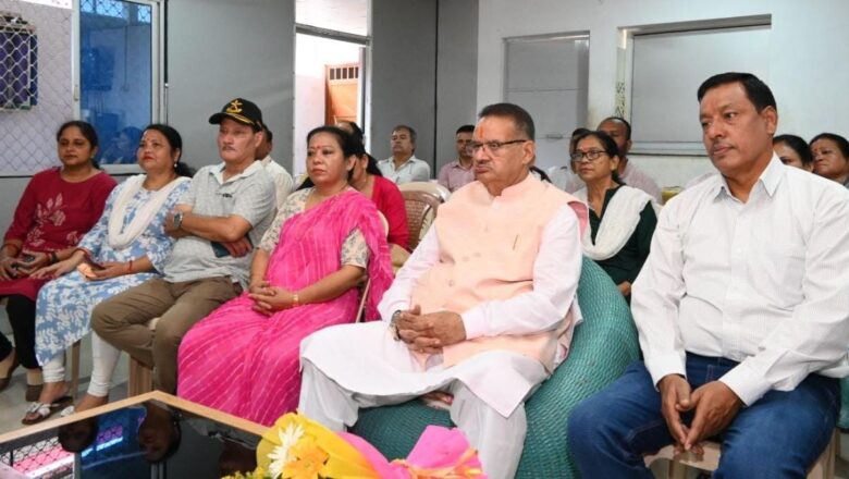 गणेश जोशी ने कहा कि प्रधानमंत्री मोदी का ‘मन की बात’ कार्यक्रम केवल सूचना का माध्यम नहीं बल्कि समाजहित और राष्ट्र निर्माण के लिए सकारात्मक बदलाव की ऊर्जा देने वाला प्रेरणास्रोत है