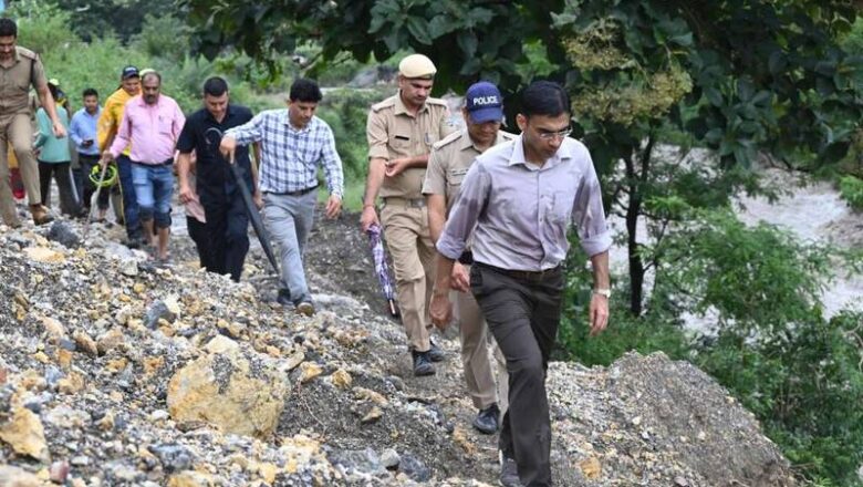 जिलाधिकारी सविन बंसल ने पेयजल संकट से राहत देने के लिए स्वीकृत किए 3.79 लाख रुपये, कार्य युद्ध स्तर पर शुरू   