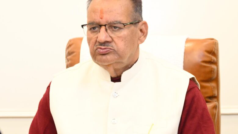 ड्रैगन फ्रूट और कीवी की खेती के विस्तार से किसानों की आय बढ़ाने पर जोर: गणेश जोशी