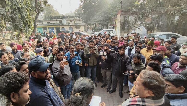 महापौर विकास शर्मा ने नगर निगम कार्यक्रम में पर्यावरण मित्रों के लिए निःशुल्क सरकारी आवास निर्माण की औपचारिक घोषणा की