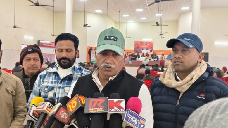 अनुशासन की पार्टी में खुला अखाड़ा” “जहाँ सत्ता, संगठन और ज़मीन आमने-सामने” “सरकार अपनी, सवाल भी अपने