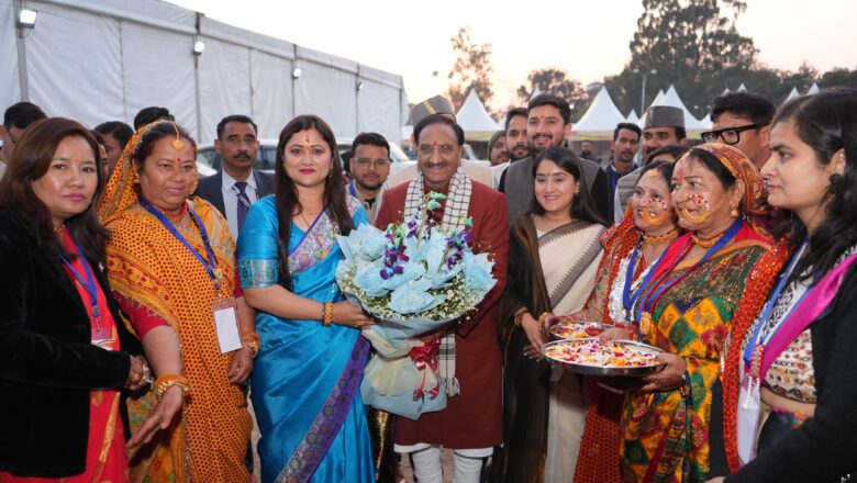 सेवा संकल्प फाउंडेशन द्वारा परेड ग्राउंड, देहरादून में आयोजित 4 दिवसीय उत्तरायणी कौथिक महोत्सव 2026 के दूसरे दिन पूर्व मुख्यमंत्री रमेश पोखरियाल निशंक ने मुख्य अतिथि के रूप में प्रतिभाग किया