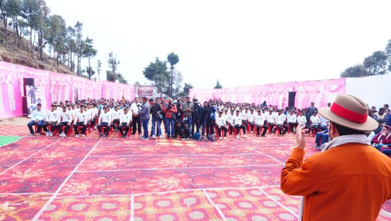 मुख्यमंत्री धामी ने भराड़ीसैंण में अग्निवीर सैनिकों के रूप में भर्ती होने वाले कैडेट्स के साथ संवाद किया