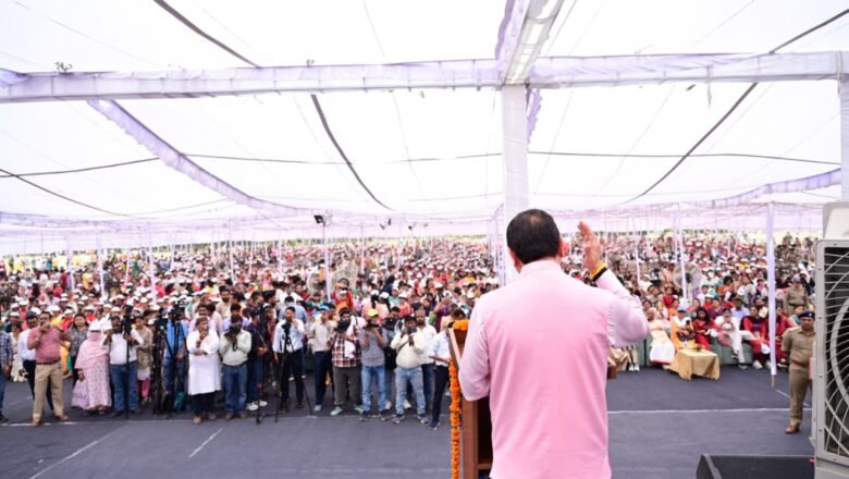 नारी शक्ति वंदन का विरोध, कांग्रेस की असली सोच उजागर”: मुख्यमंत्री धामी