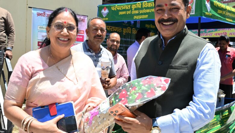विकास, संवाद और समाधान का संगम बना कार्यक्रम, विधायक आशा नौटियाल ने जीता लोगों का विश्वास